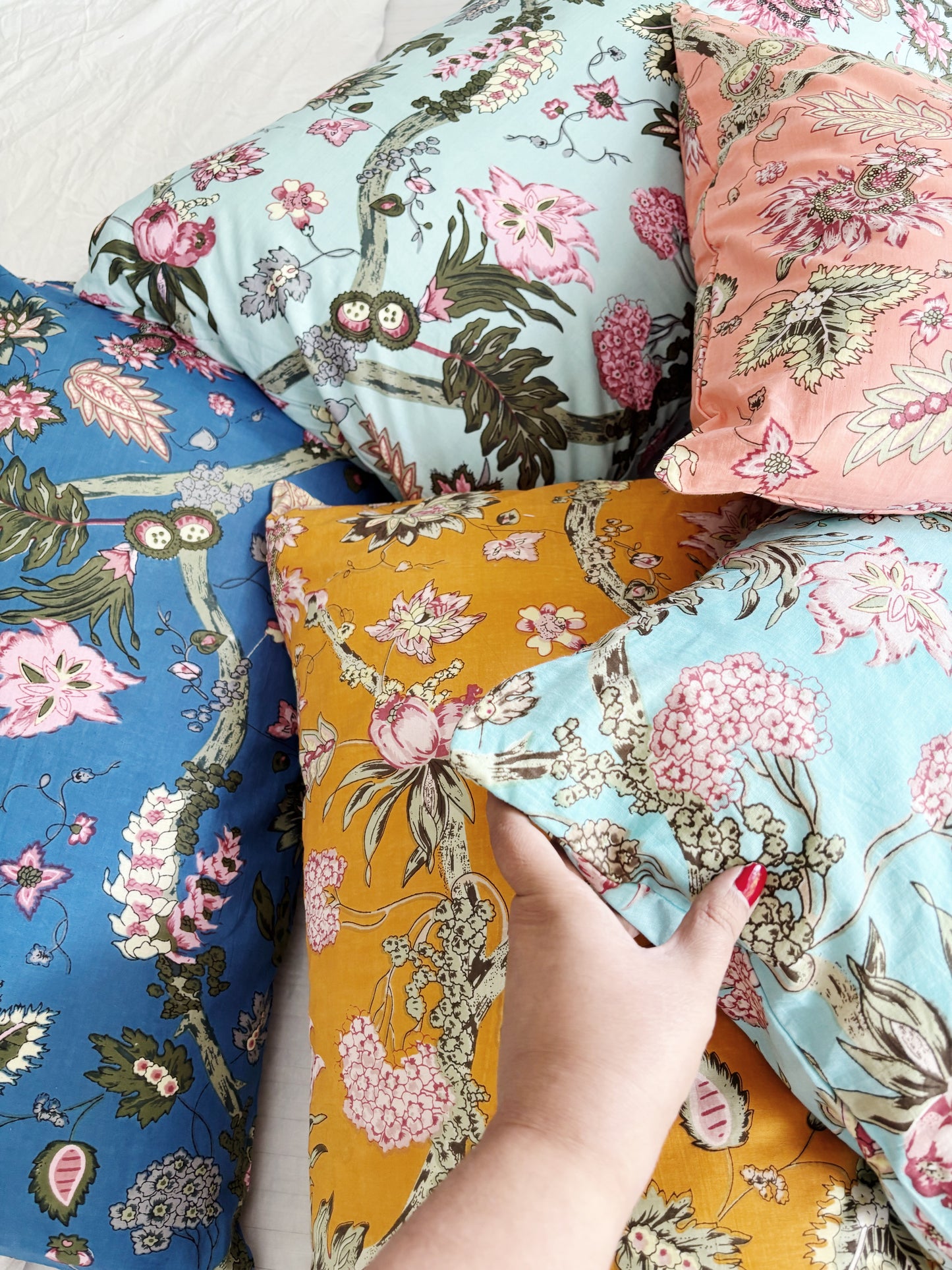Hydrangea Blue Jardin Floral Pillowcase