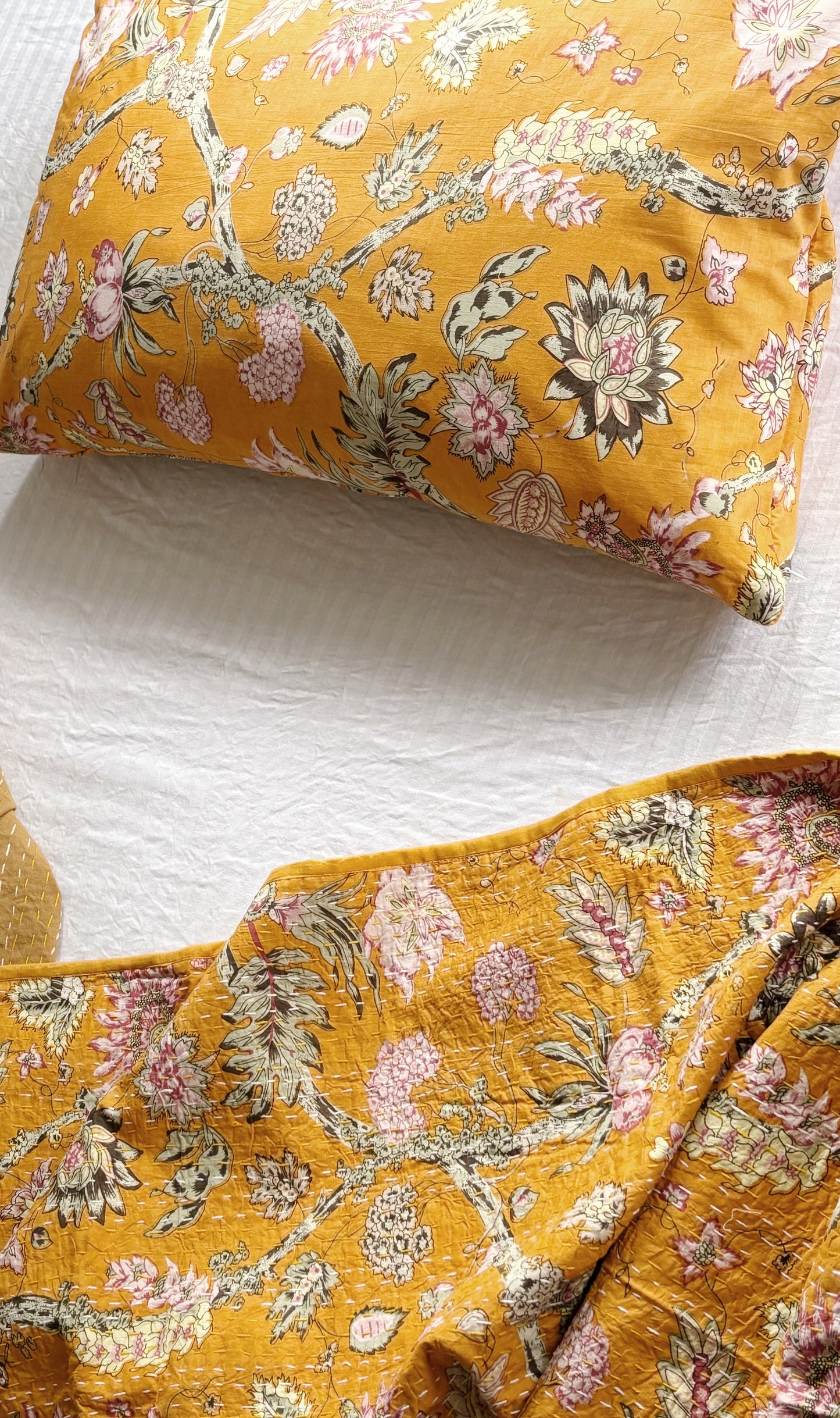 Mustard Jardin Kantha Quilt -Single size