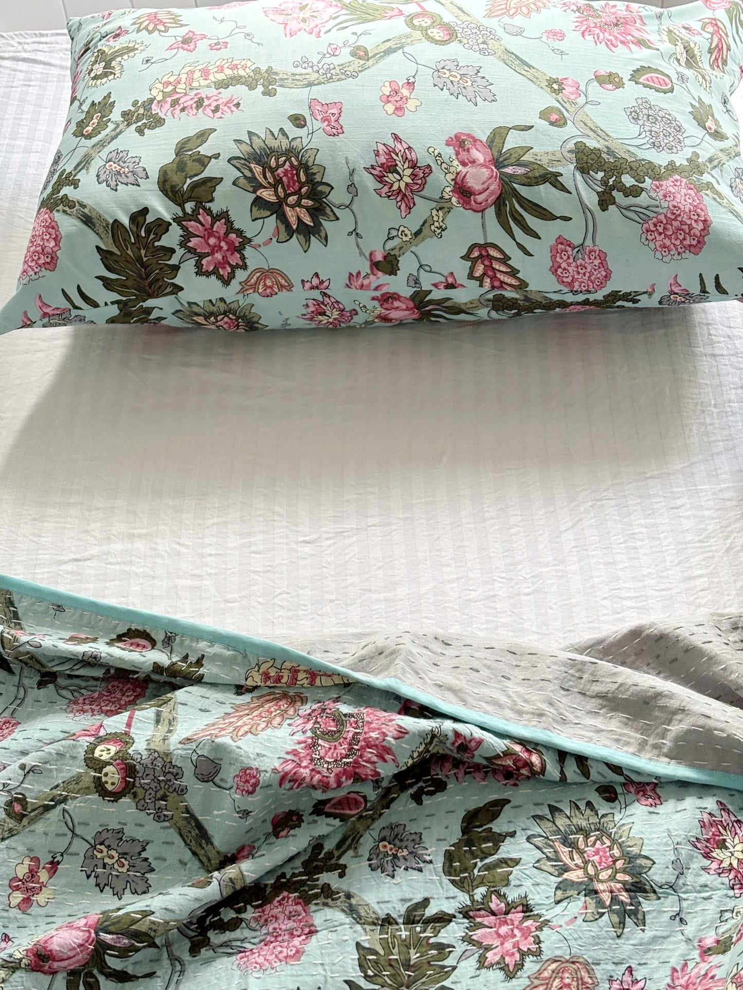 Mint Green Jardin Floral Kantha Quilt