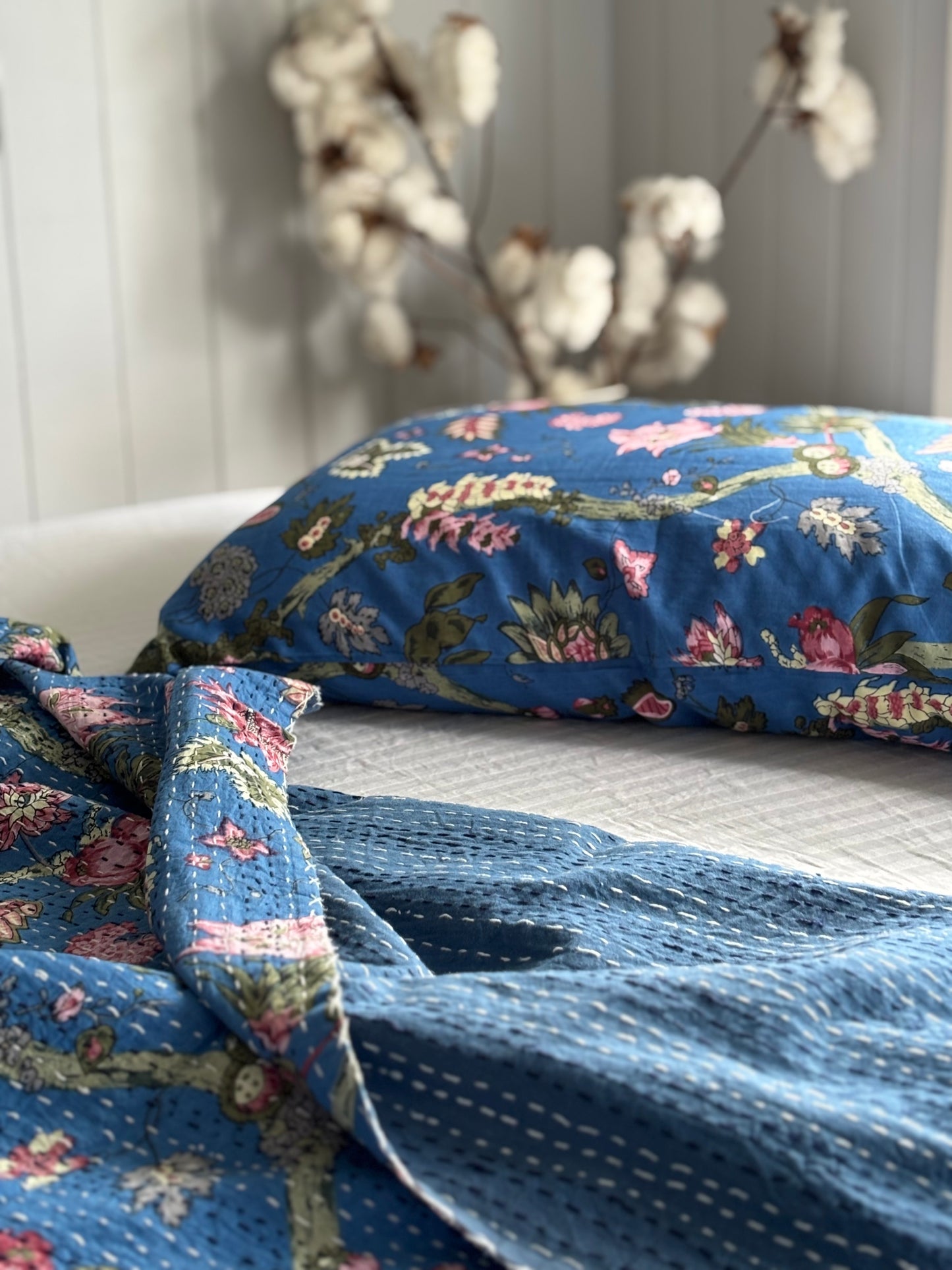 Hydrangea Blue Jardin Floral Kantha Quilt