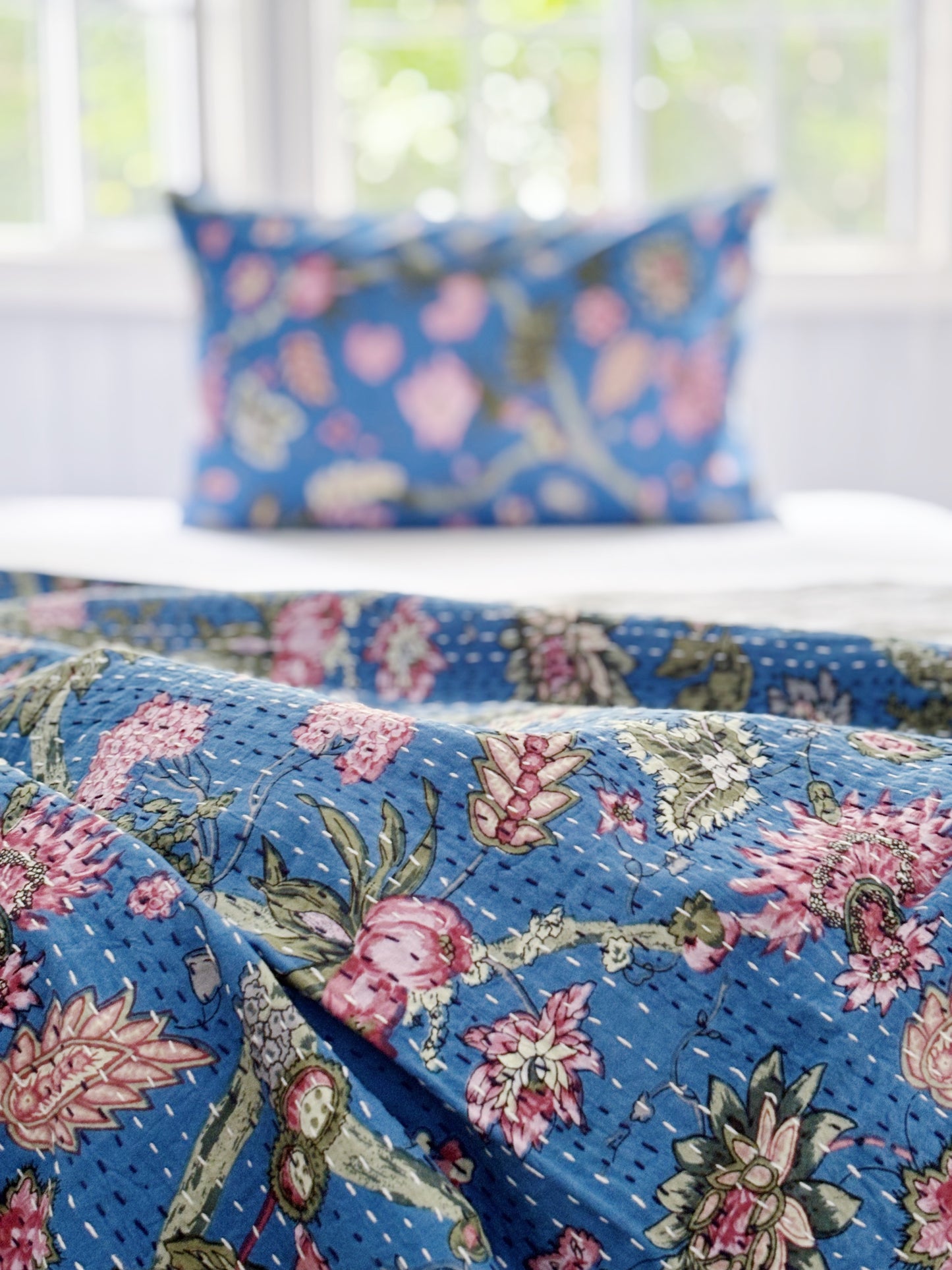 Hydrangea Blue Jardin Floral Kantha Quilt