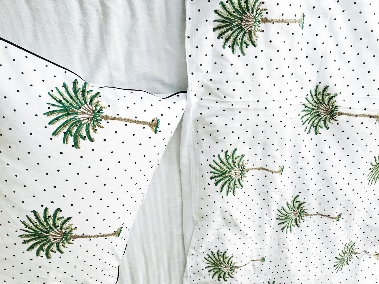 Polka Dot Palm Tree Quilt Cover -King| Peacocks and Paisleys