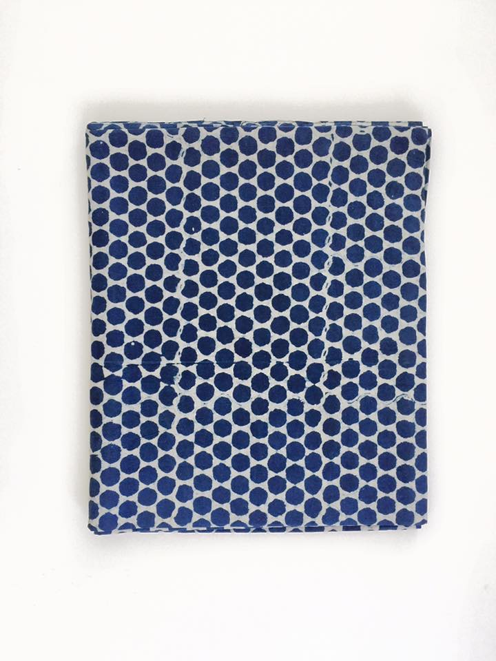 Indigo Dots Tablecloth (150x220cm)