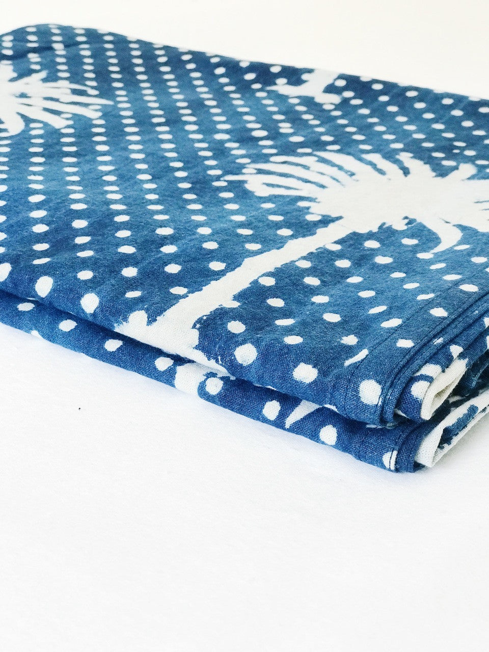 Indigo Polka Dot Palms Tablecloth (180x275cm)