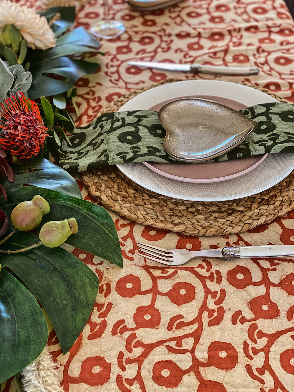 Terracotta Gumnuts Square Tablecloth (180 X180 cm)