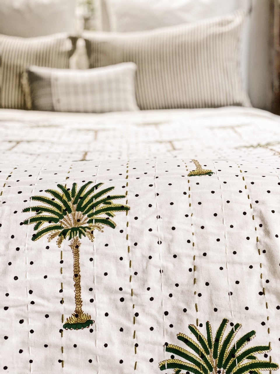 Polka Dot Palm Tree Summer Kantha Quilt Bundle ( single size)