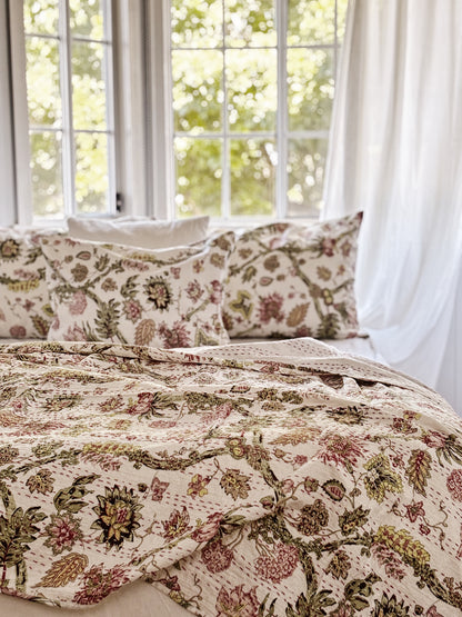 Jardin Des Plantes Pillowcase