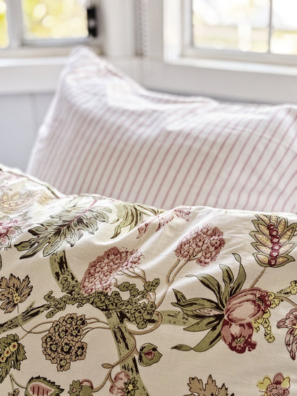 Jardin Des Plantes Pillowcase