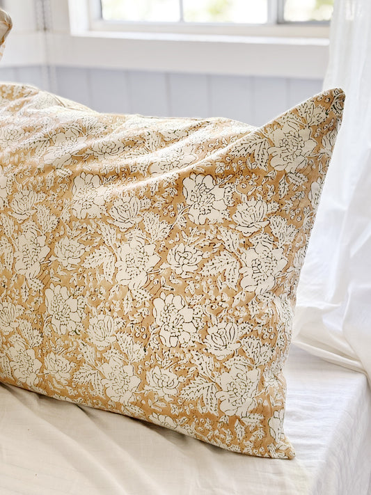 Botanique Coast Pillowcase