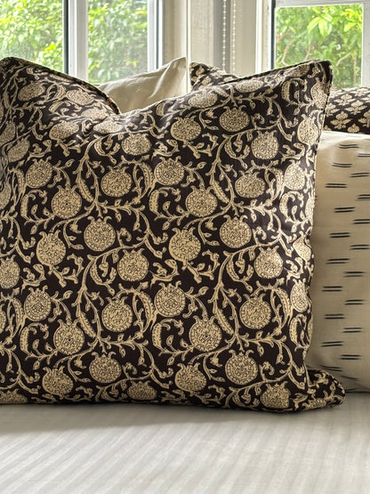 Meadow Modern Organic Style Cushion Cover