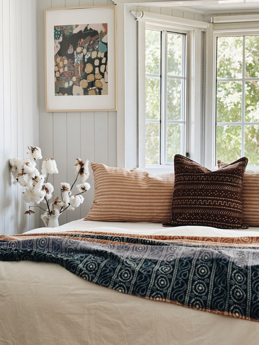La Vagabonde Throw Bundle