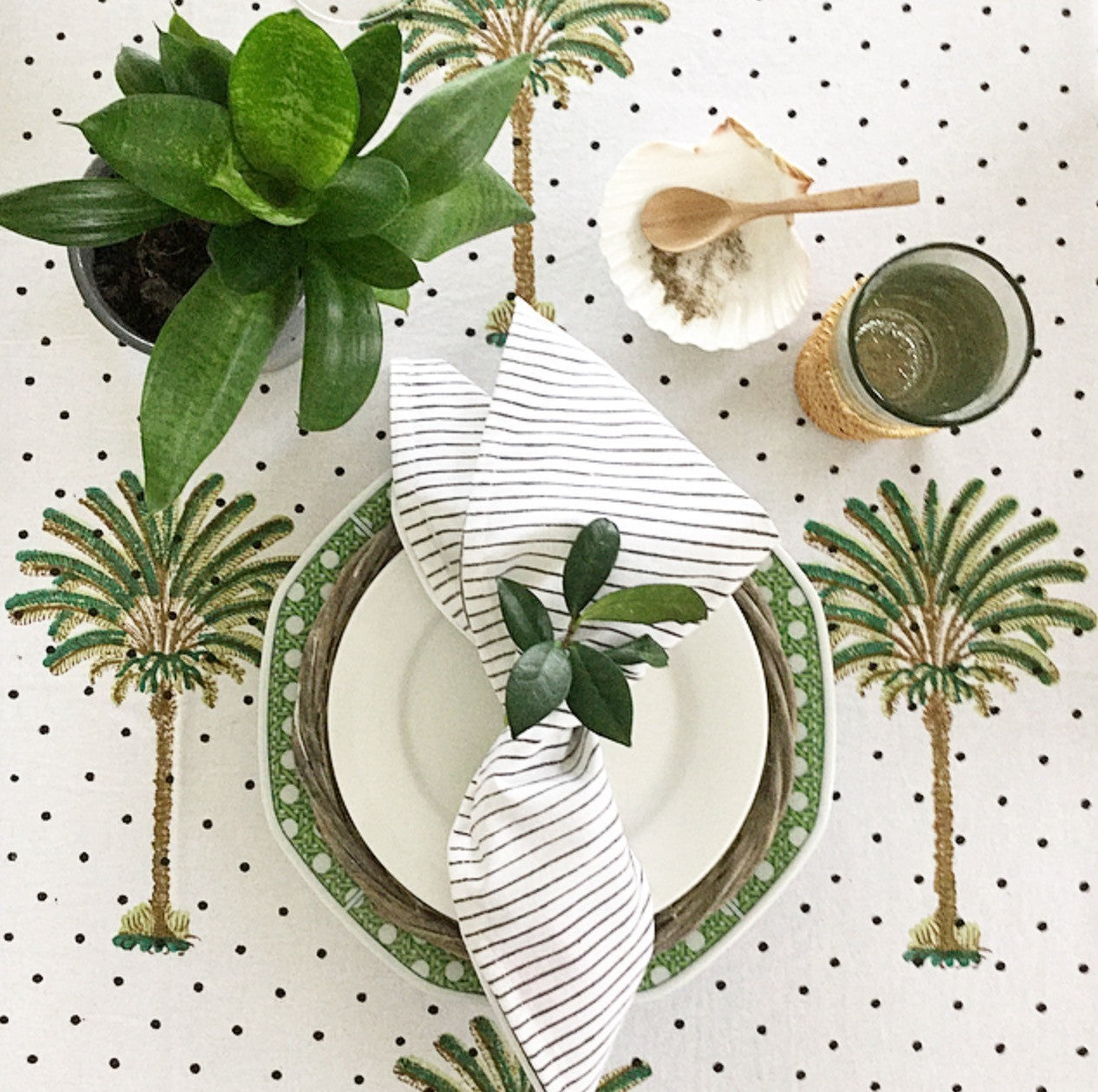 Polka Dots Palm Tree Tablecloth | Peacocks and Paisleys